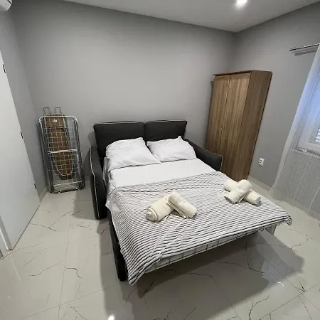 Bella Dalmatia Apartamento Srima