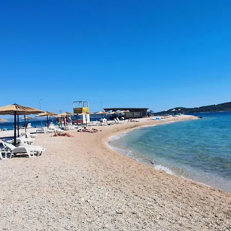 Bella Dalmatia Apartamento Srima