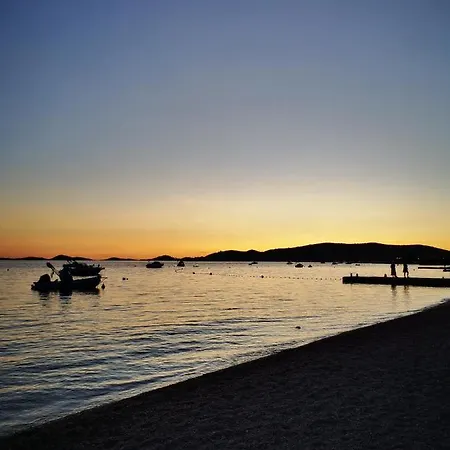 Bella Dalmatia Apartamento Srima